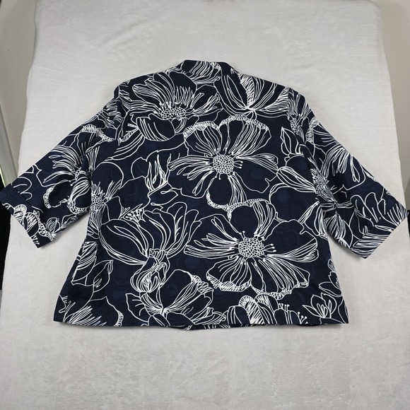 Susan Graver Blue‎ And White Floral Button Up Jacket Women's Size 2X - Picture 6 of 9